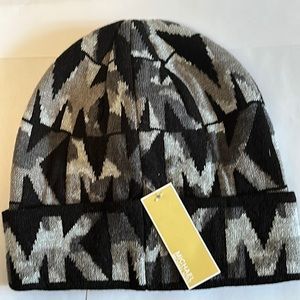 Michael Kors knit hat